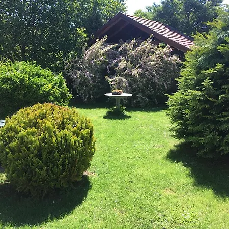 Balatonhenye فيلة Csárdamajor